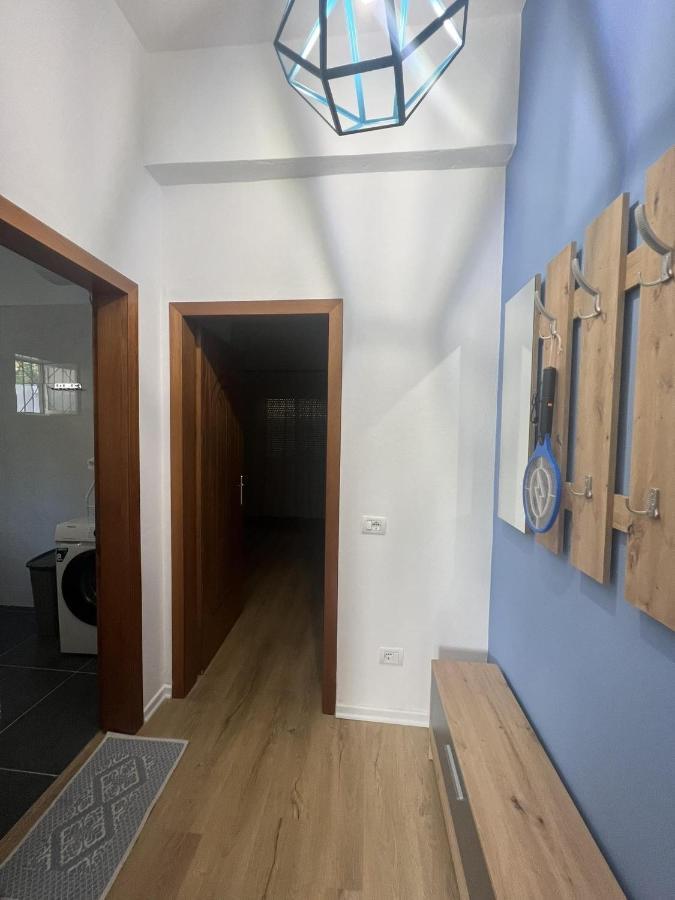 Edlira Apartments Durrës Exteriör bild